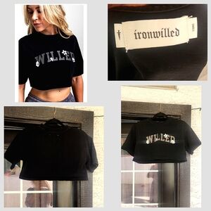 WILLED BLOSSOM OVERSIZED CROP TOP - BLACK